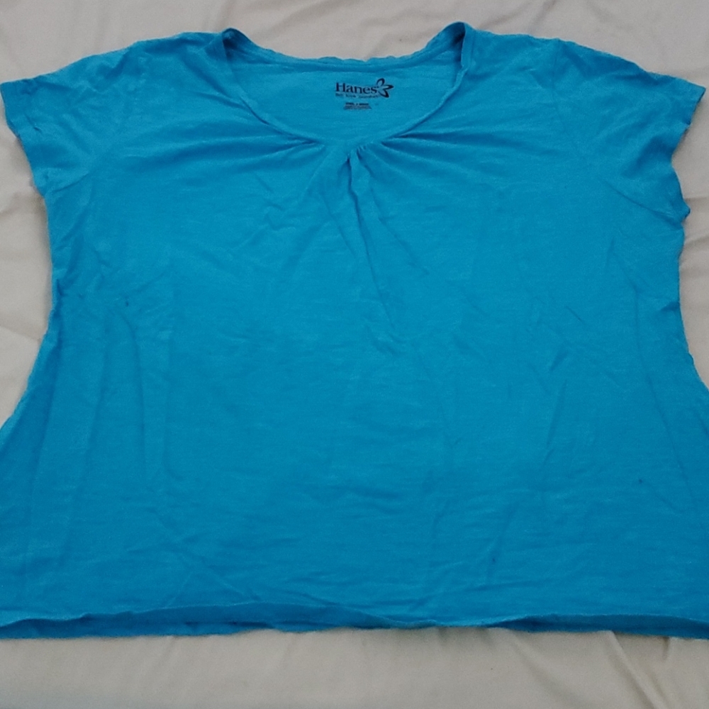 Blue short sleeve shirt